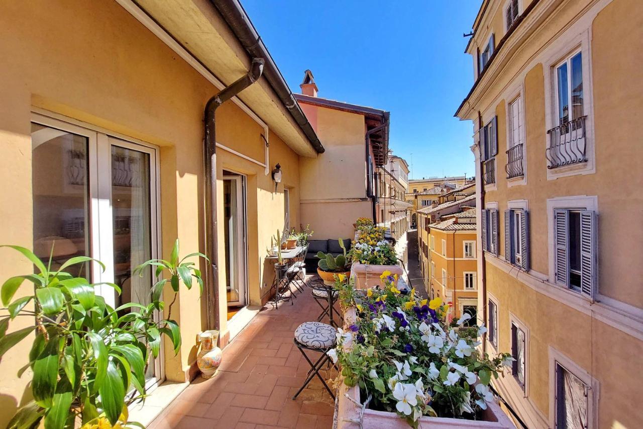 4Bnb - Luxury Trevi Apartment W Terrace Roma Eksteriør bilde