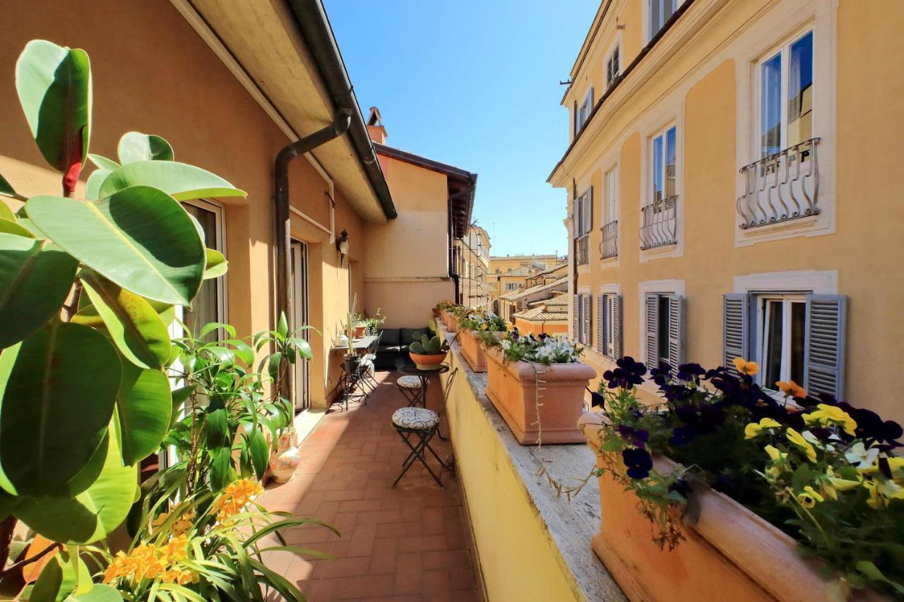 4Bnb - Luxury Trevi Apartment W Terrace Roma Eksteriør bilde
