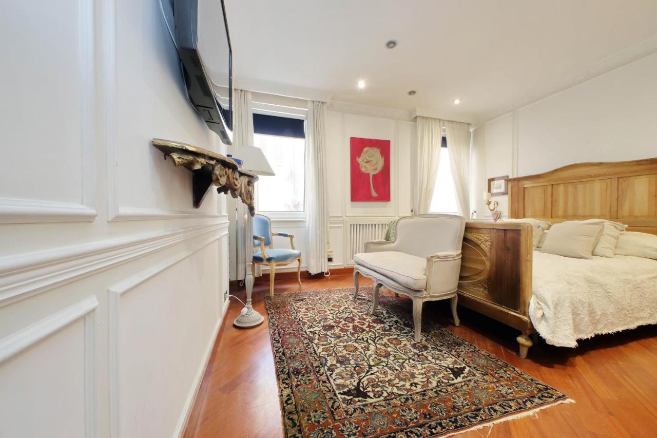 4Bnb - Luxury Trevi Apartment W Terrace Roma Eksteriør bilde